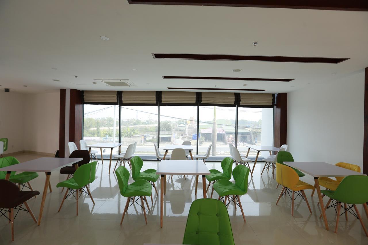 Aha Golden Dragon Hotel 宁平 外观 照片